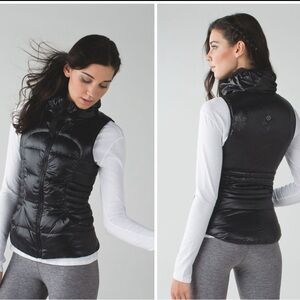 Like New Stylish Lululemon Black Glossy Goose Down Puffer Vest Size 4 Slim Fit